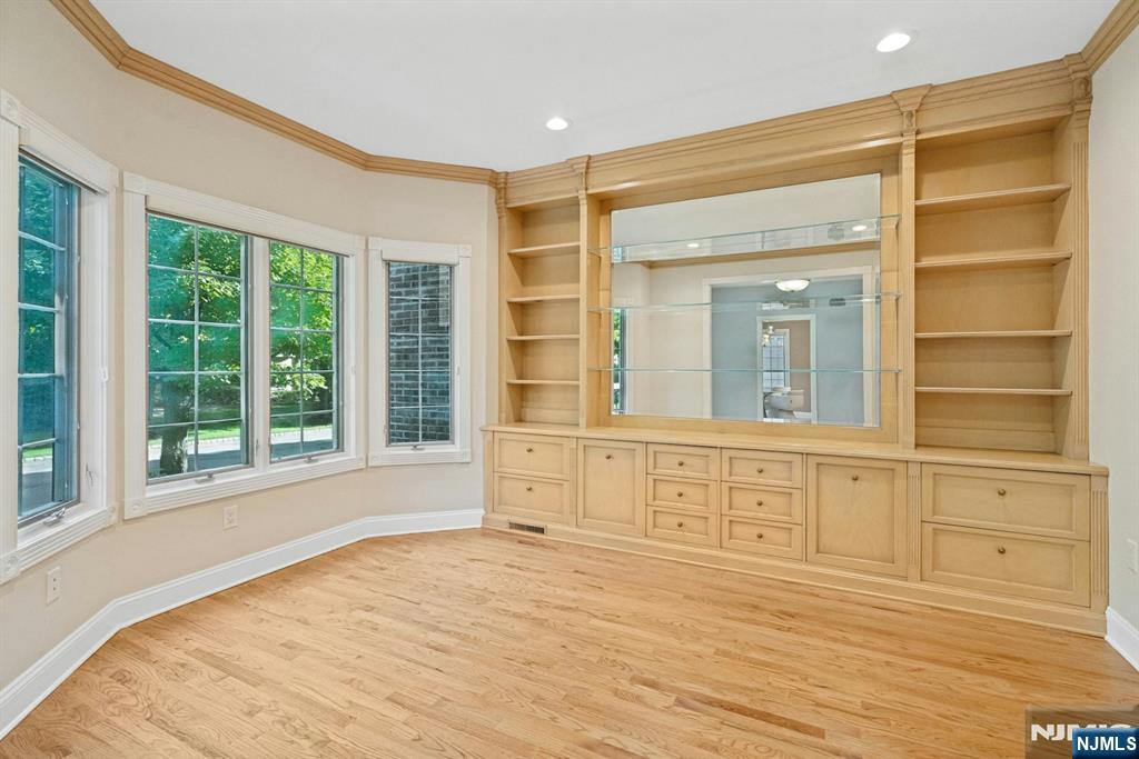 205 Bearwoods Road - Photo 2