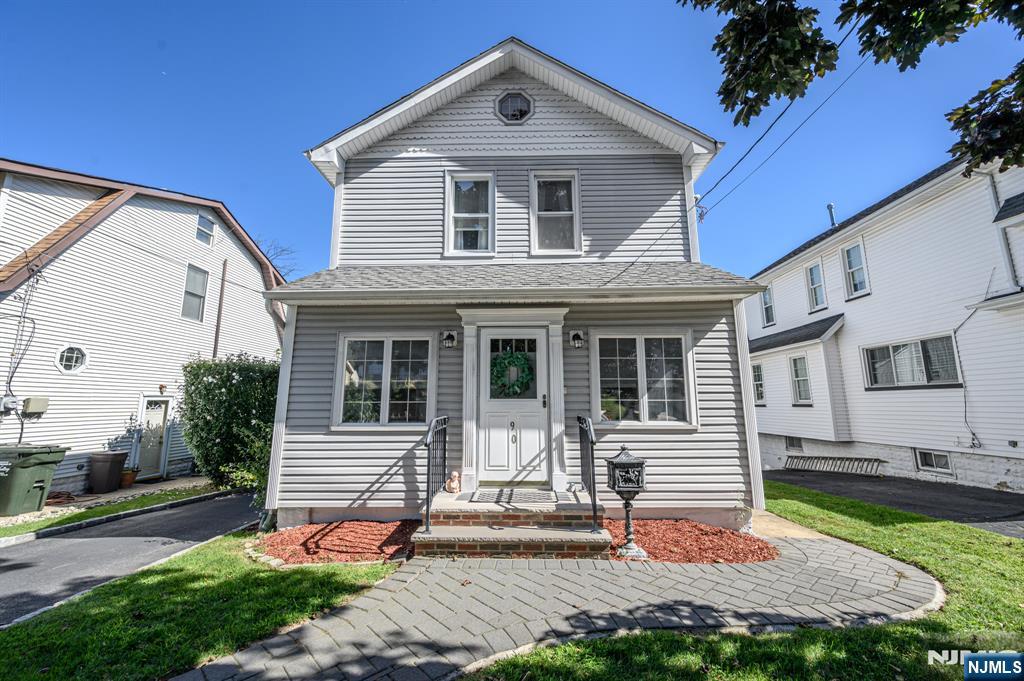 90 Edison Avenue - Photo 1