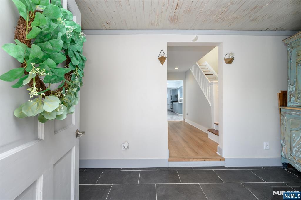 90 Edison Avenue - Photo 3