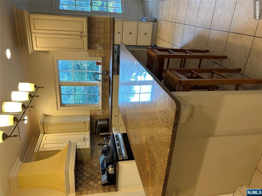 157 Paramus Road - Photo 5