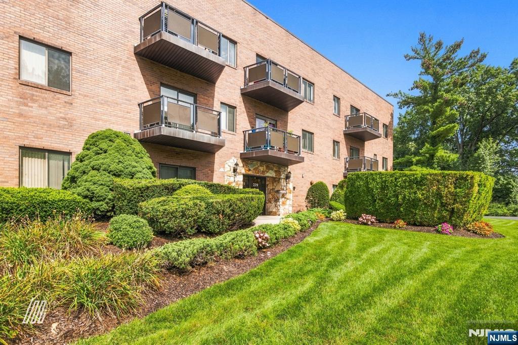 Photo 1 of Condo for sale at 279 Clark St #A9, Hackensack, NJ 07601 | MLS# 26034893 | Listing updated on 2026-09-19