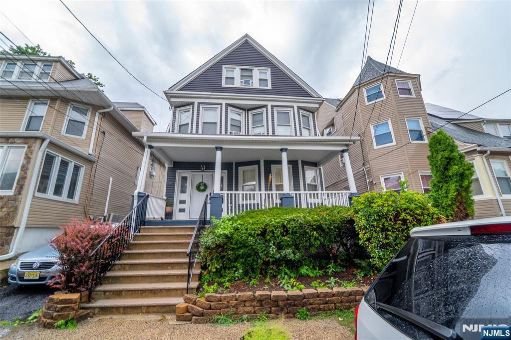 69 Oakland Terrace - Photo 1