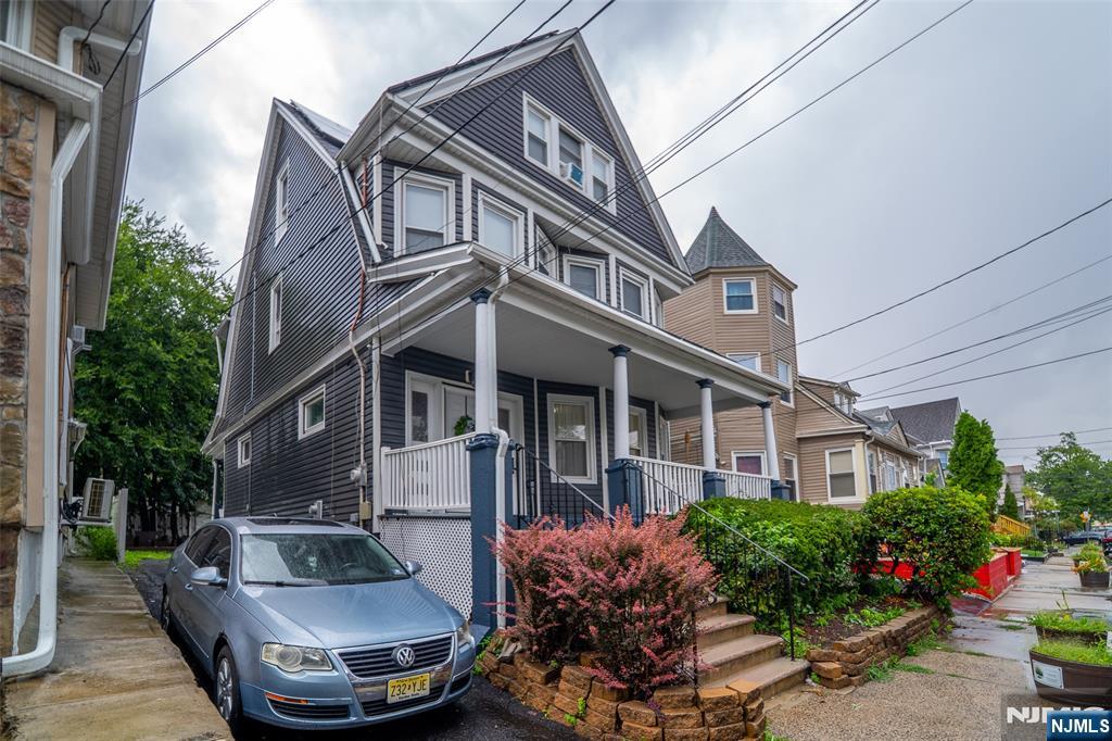 69 Oakland Terrace - Photo 3