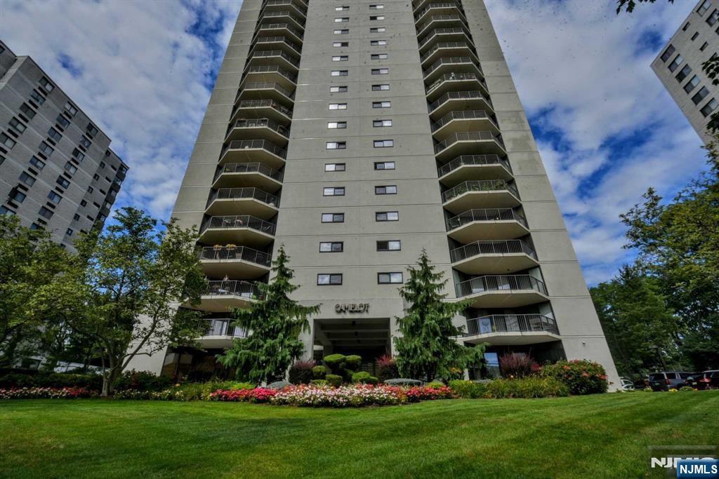 245 Prospect Avenue 16A - Photo 1