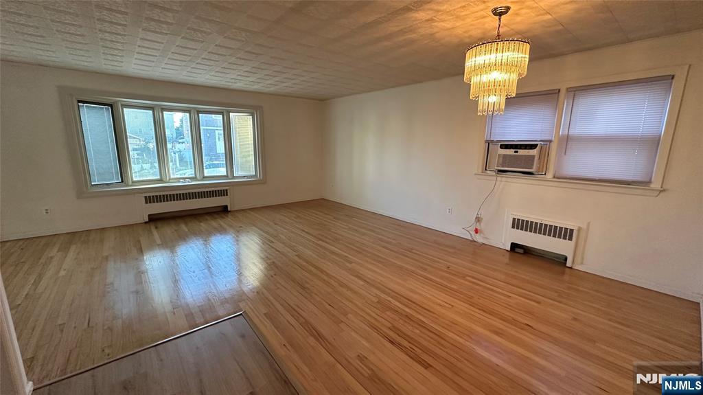 43 Oakwood Avenue - Photo 1