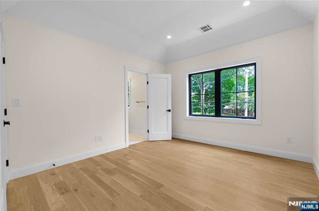 10 Radburn Road — photo 24