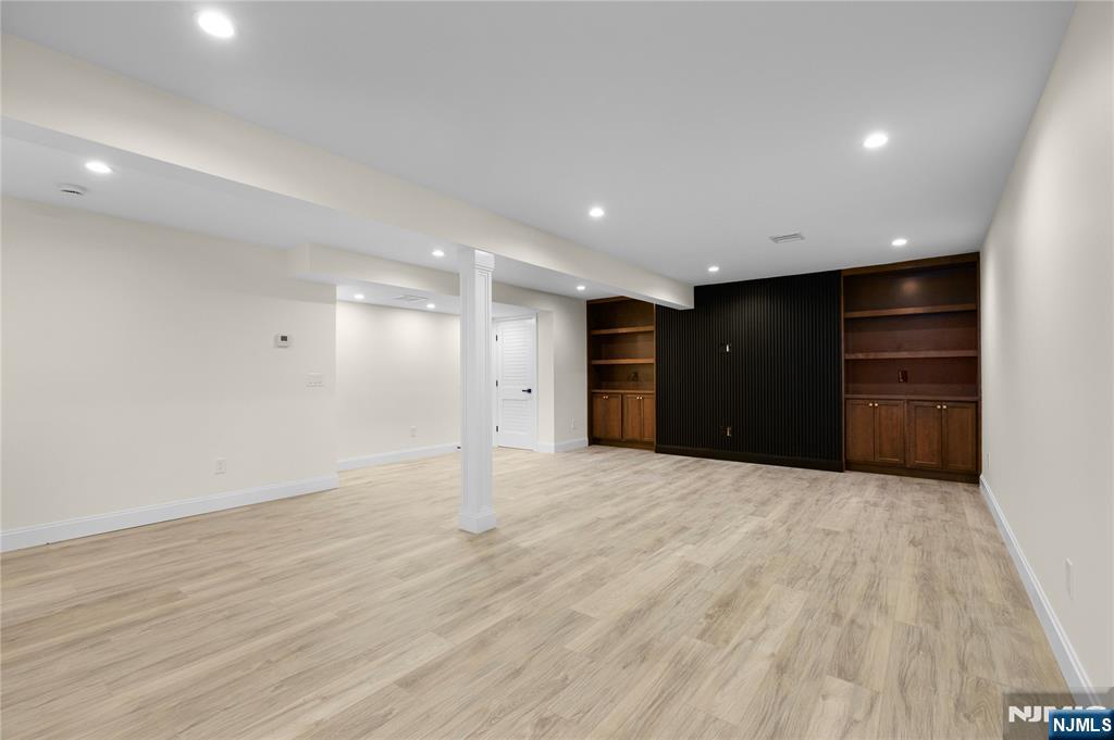 10 Radburn Road — photo 32