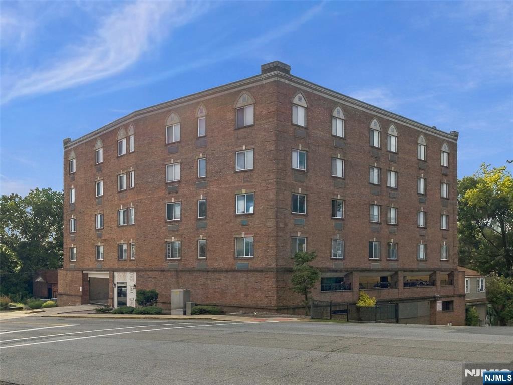 399 11th Street 206 - Photo 2
