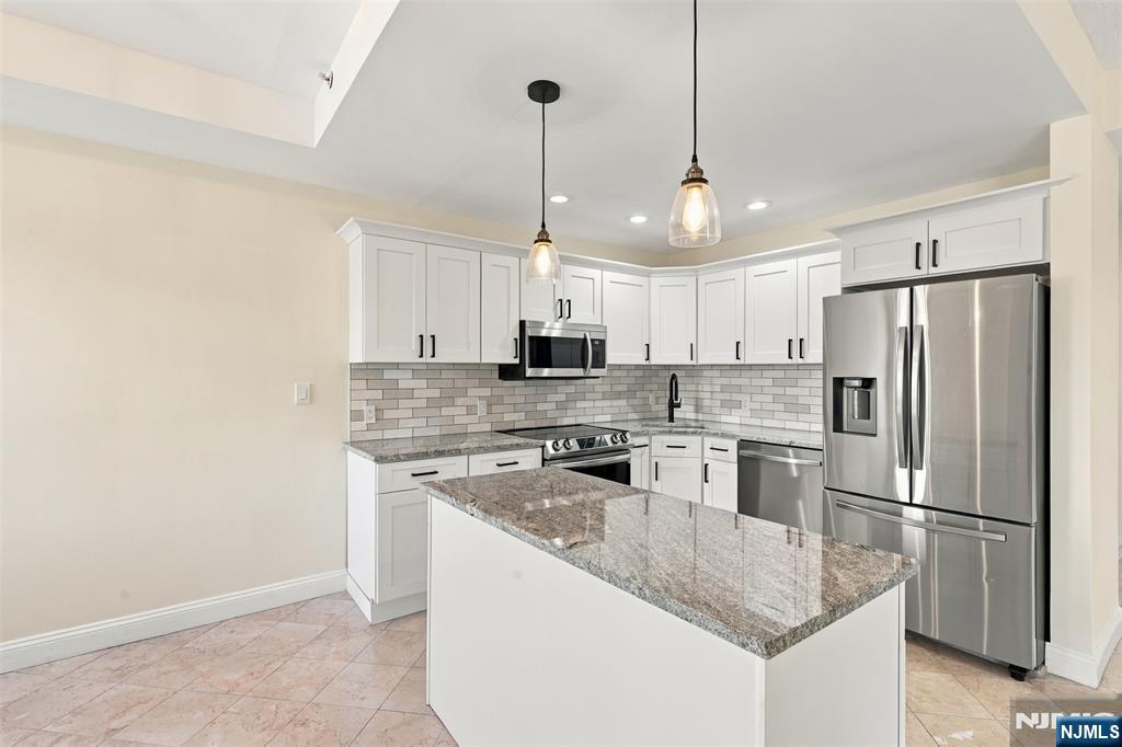 Photo 3 of Condo for sale at 399 11th Street #206, Palisades Park, NJ 07650 | MLS# 26034929 | Listing updated on 2026-09-16