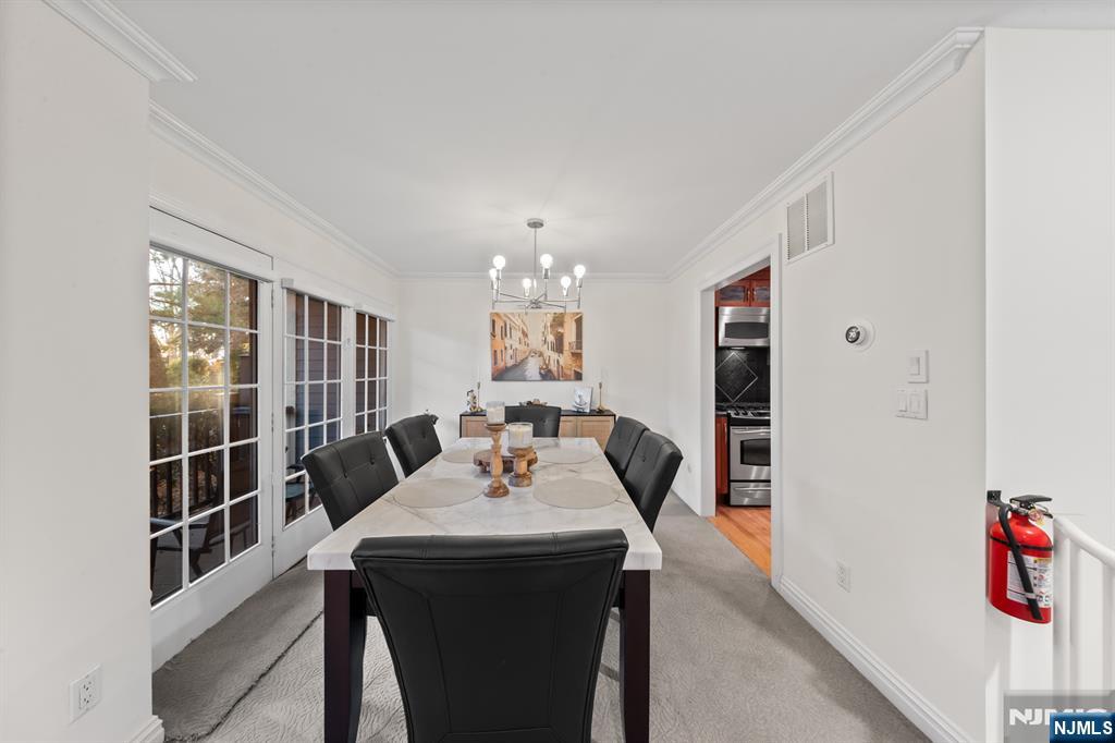 208 Cambridge Drive - Photo 5