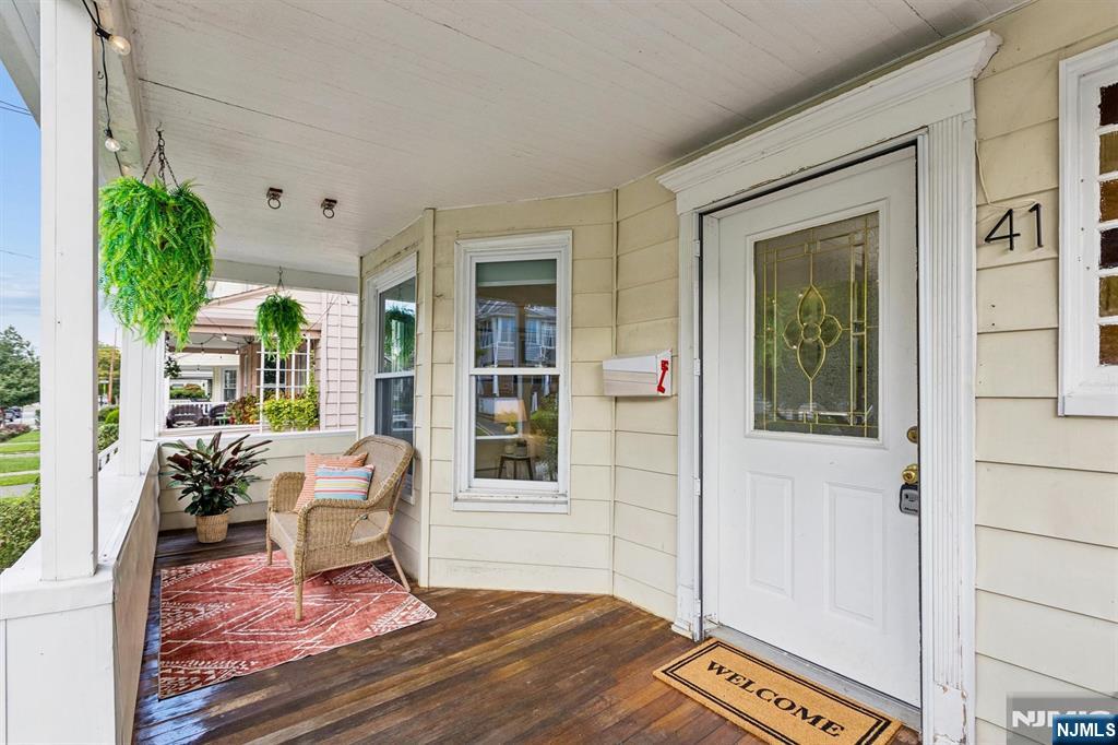 41 N Willow Street - Photo 3