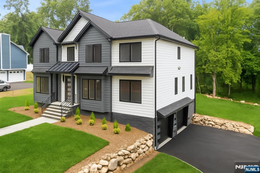 11 Eagles Nest Terrace - Photo 1