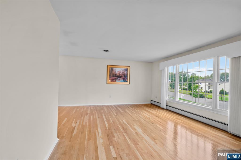 2 Tanglewood Drive - Photo 3