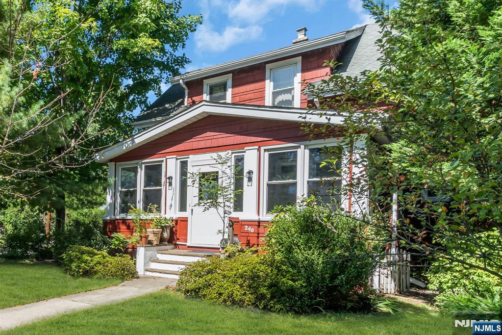 246 Washington Avenue - Photo 2