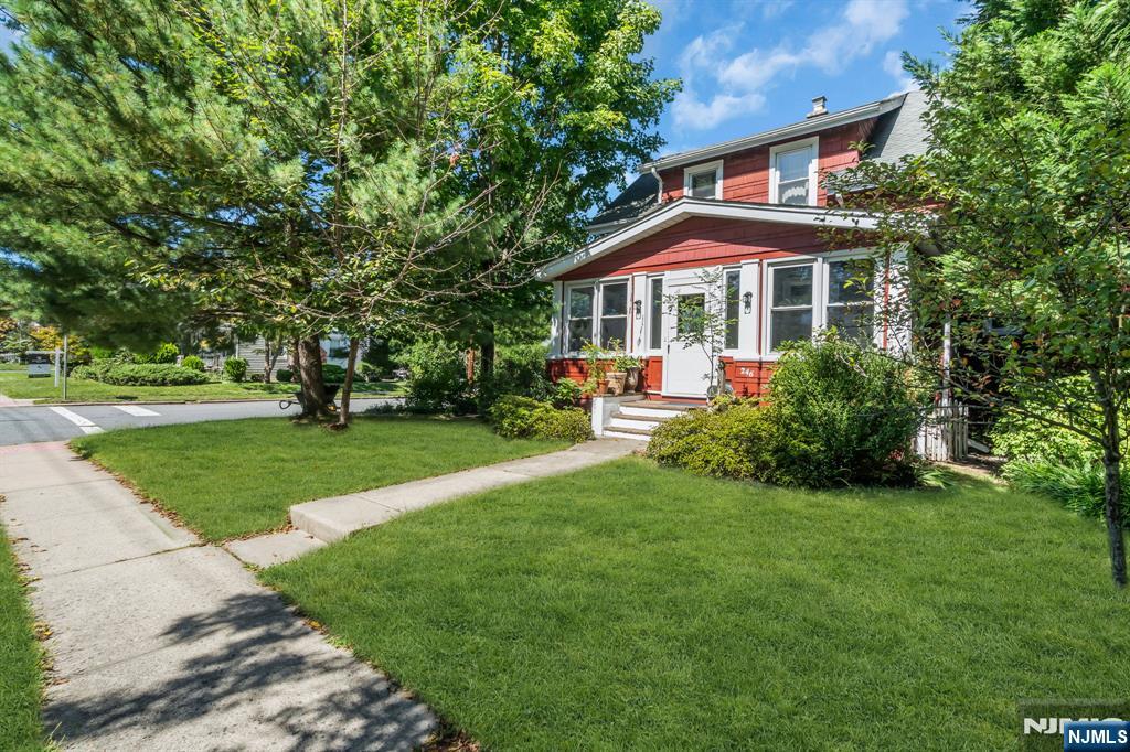 246 Washington Avenue - Photo 4