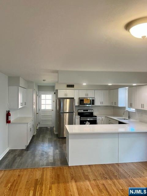 12 Grunauer Avenue A - Photo 1