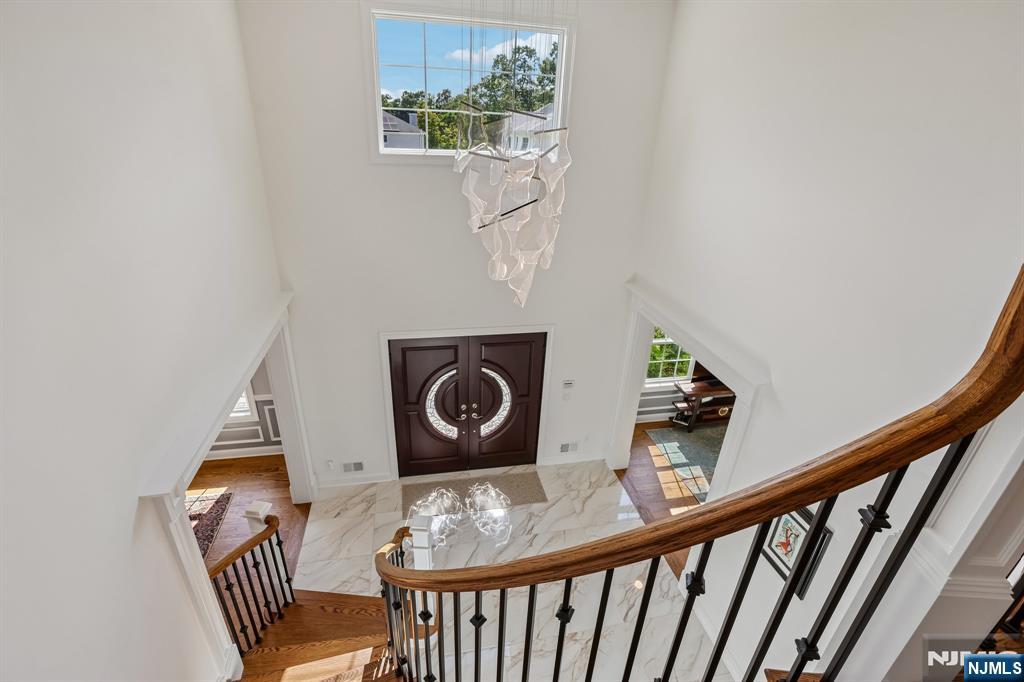 10 Massola Drive — photo 19