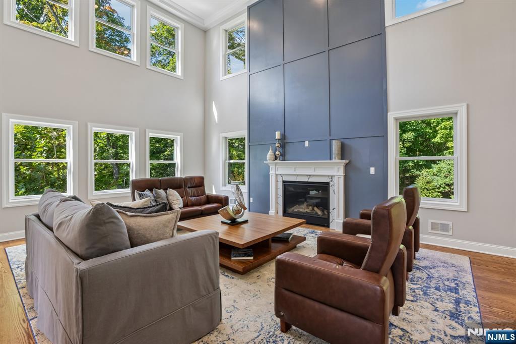 10 Massola Drive - Photo 3