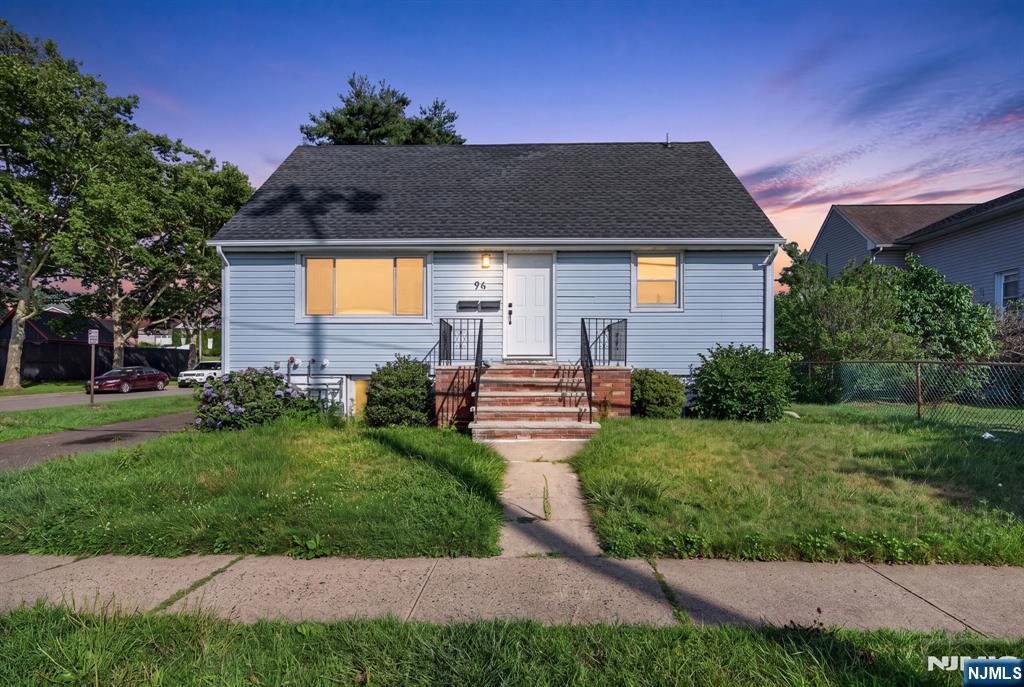 94 Irving Place - Photo 1