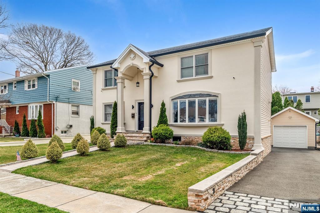 157 Gordon Avenue - Photo 2