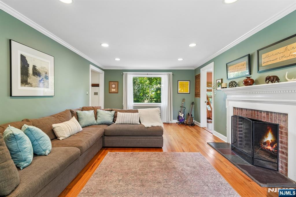139 Forest Avenue - Photo 4