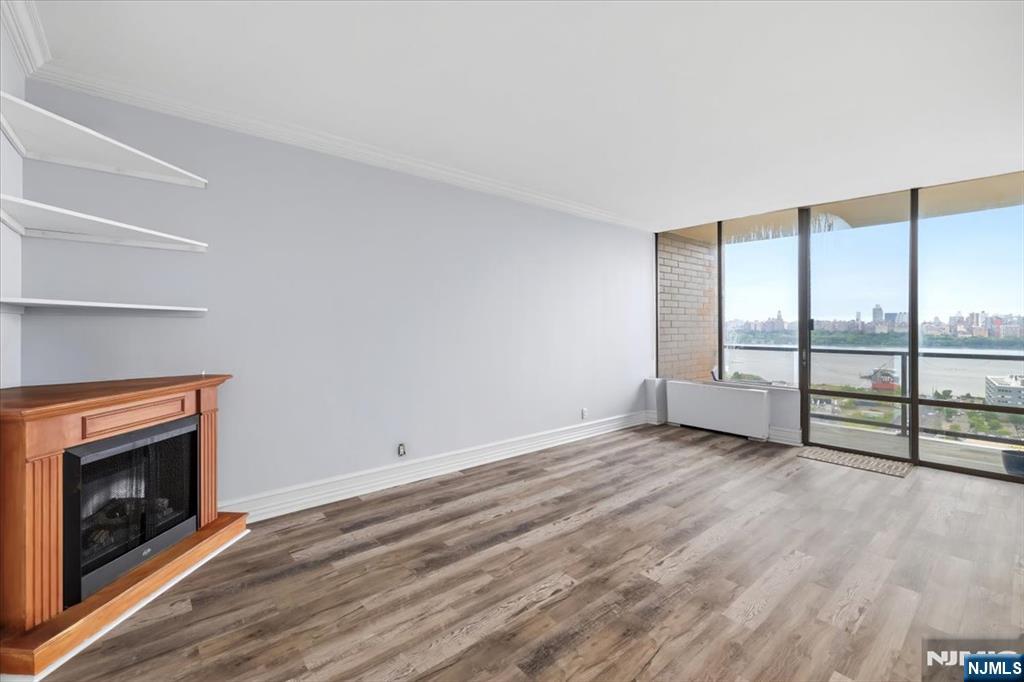 9060 Palisade Avenue 403 - Photo 4