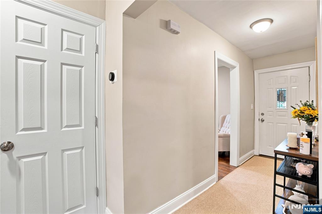 212 Hancox Avenue - Photo 4