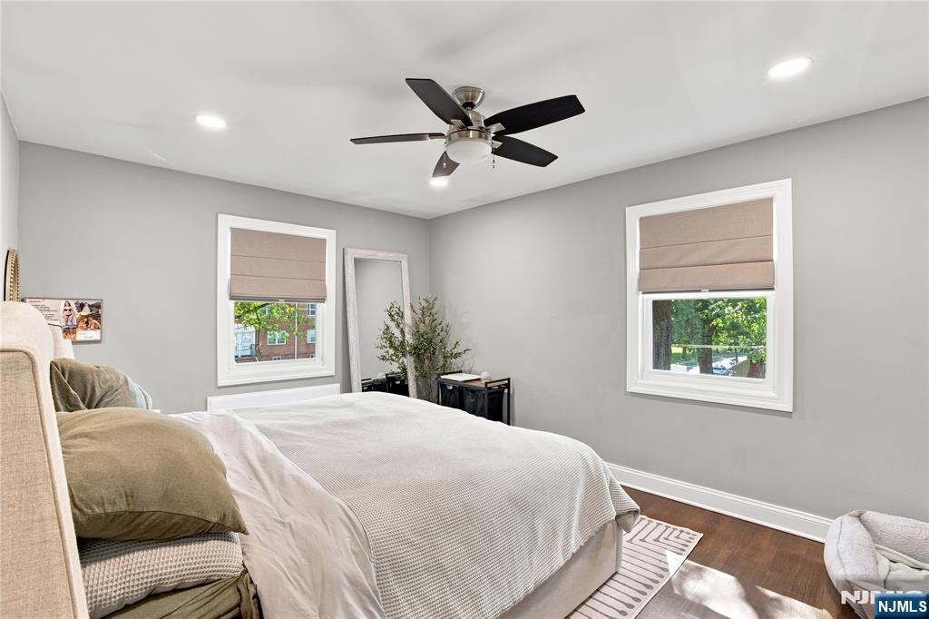 212 Hancox Avenue - Photo 5