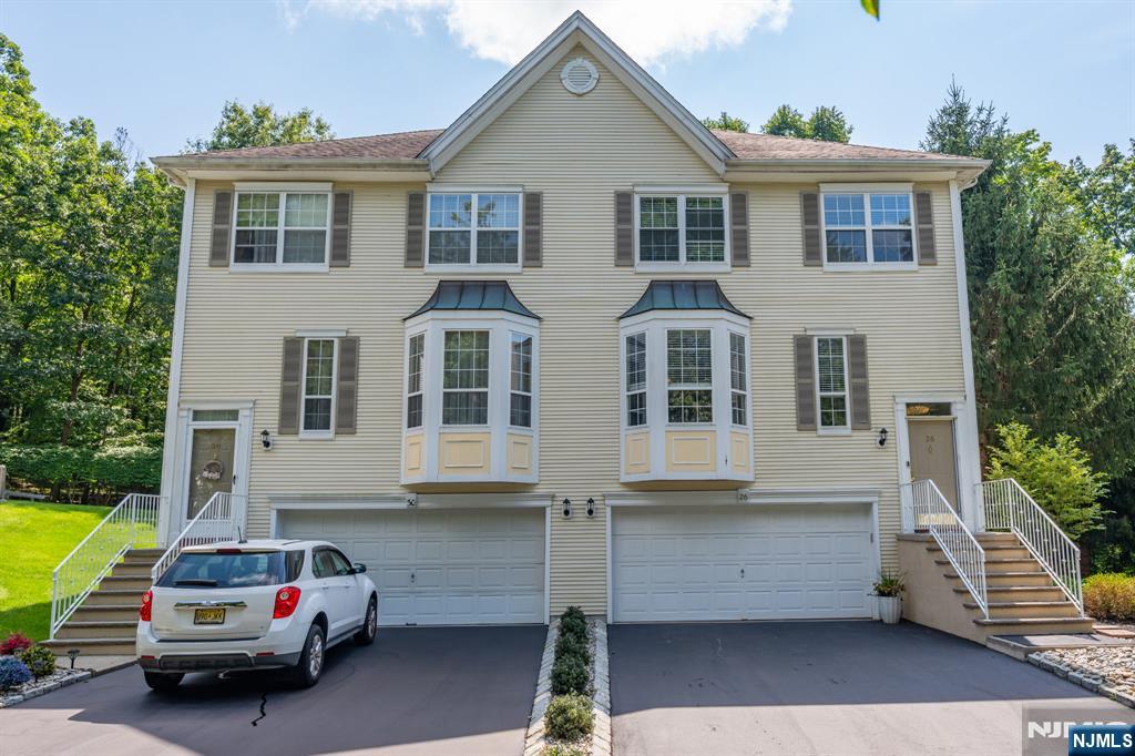 Photo 2 of Townhouse for sale at 26 Whimble Ct, Wayne, NJ 07470 | MLS# 26035015 | Listing updated on 2026-09-22