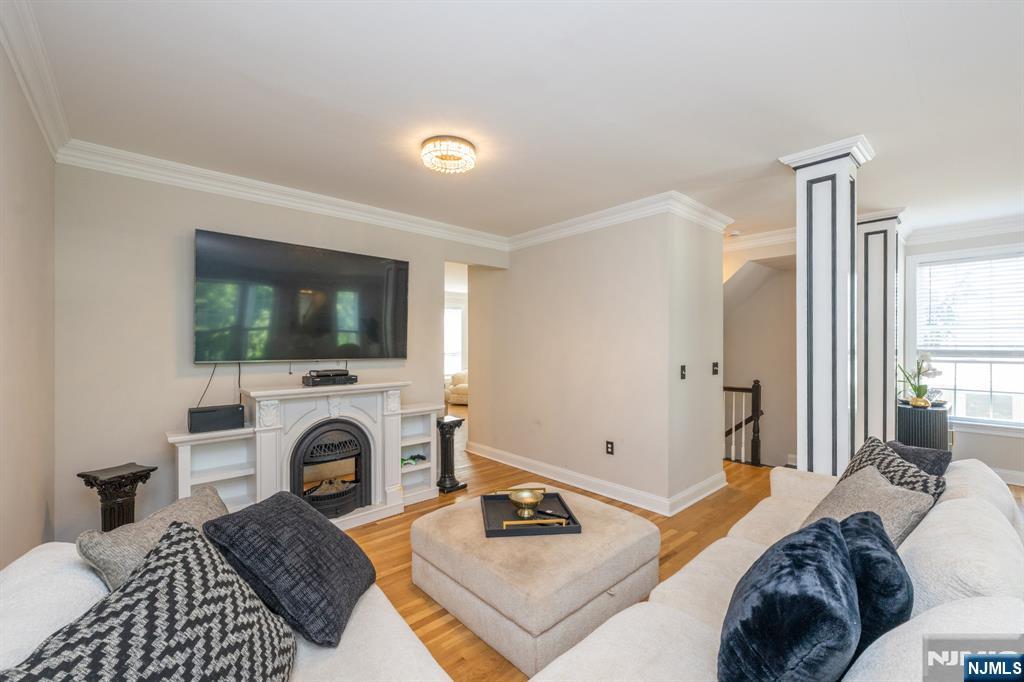 Photo 3 of Townhouse for sale at 26 Whimble Ct, Wayne, NJ 07470 | MLS# 26035015 | Listing updated on 2026-09-22
