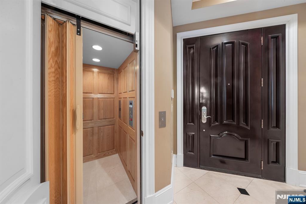 311 Bellaire Drive — photo 43