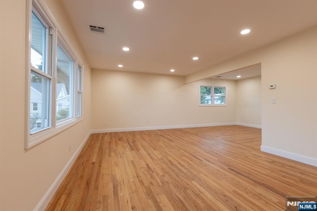 375 Broad Street 2 - Photo 3