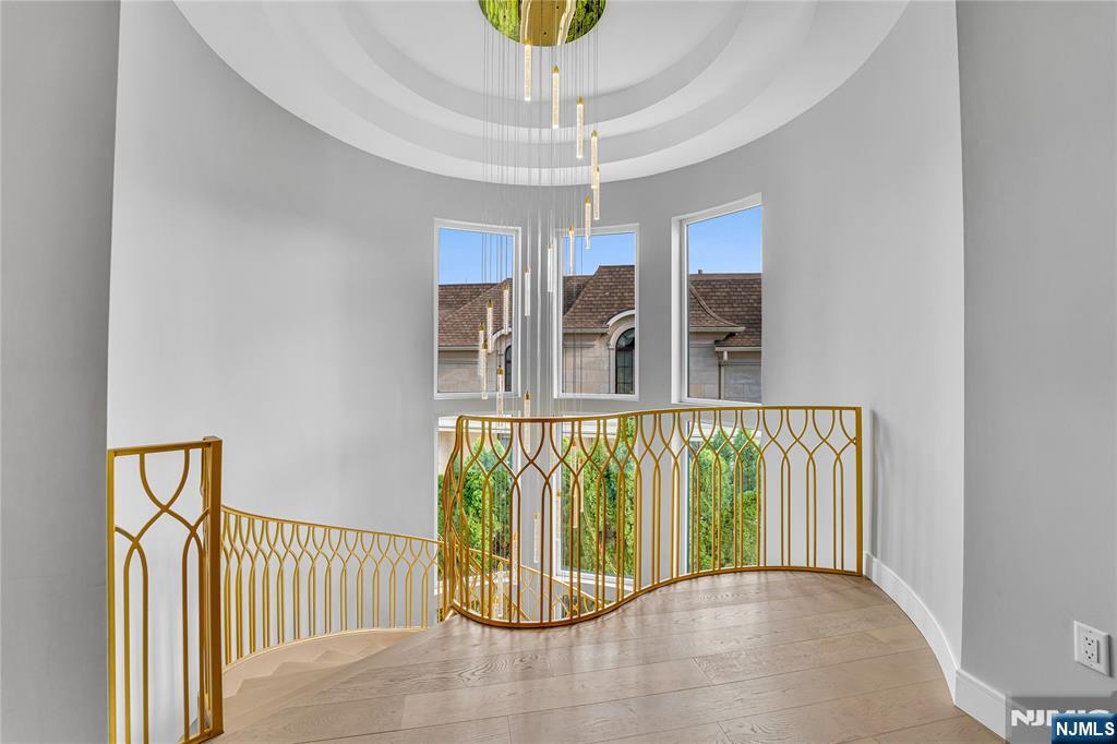 4 Crescent Court — photo 16