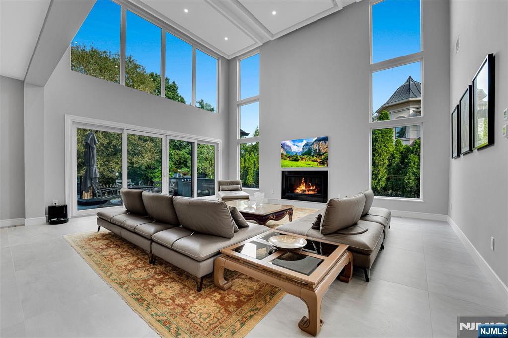 4 Crescent Court — photo 10