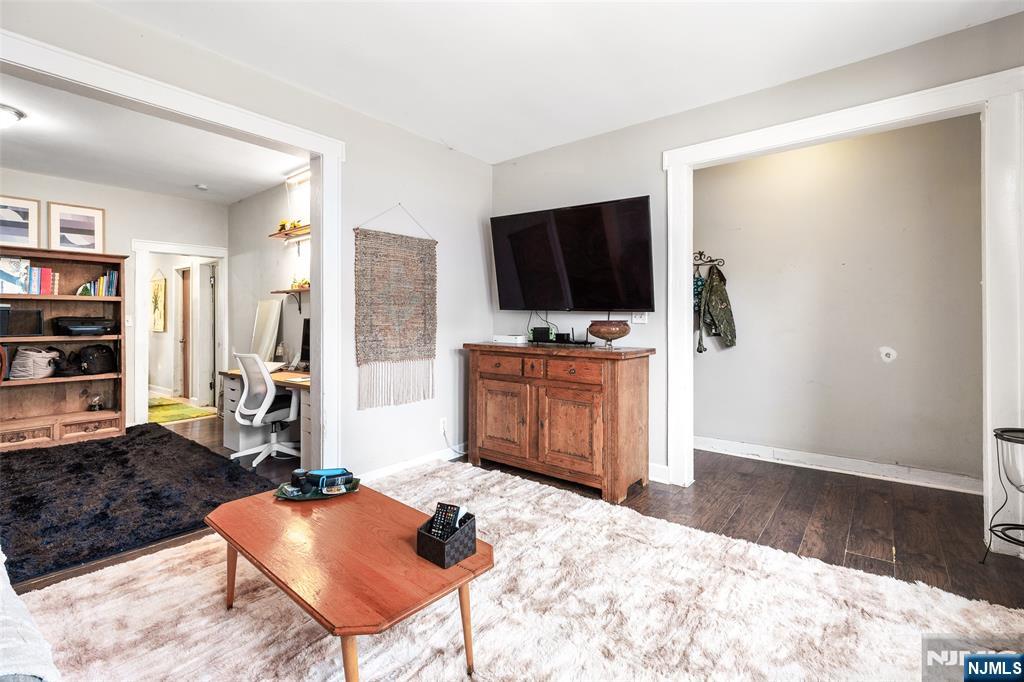270 Goldsmith Avenue - Photo 4
