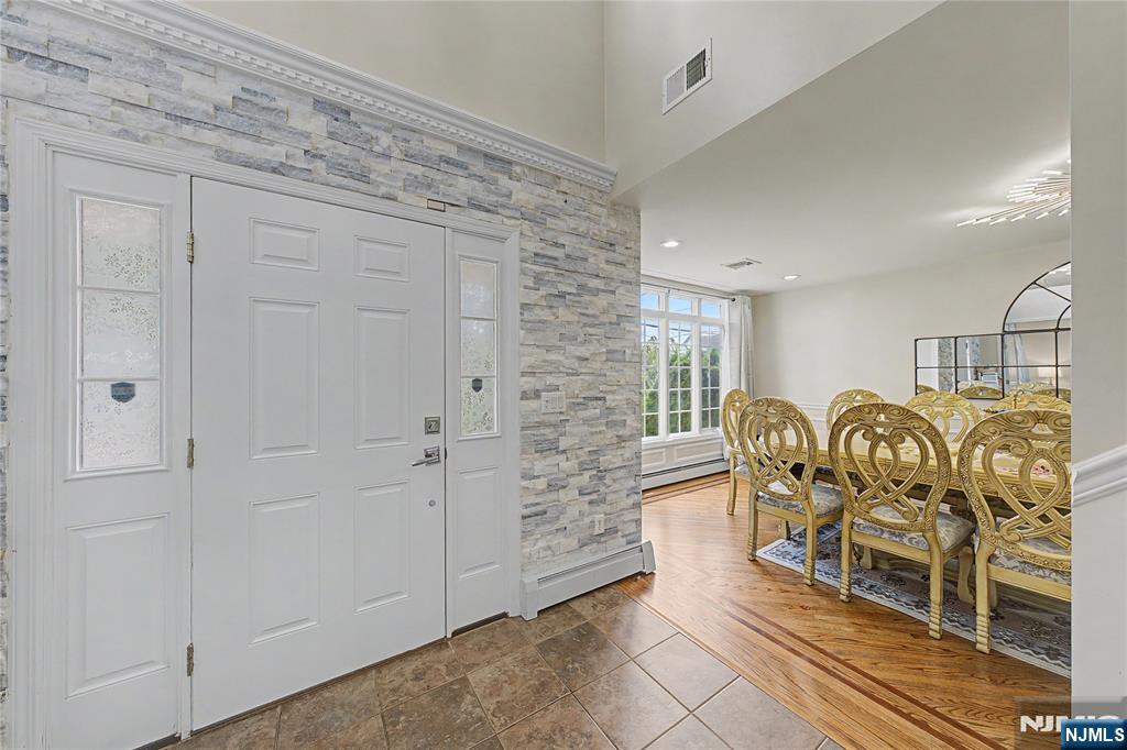 631 Oak Avenue - Photo 4
