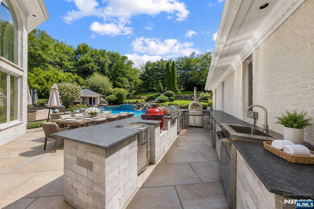 14 E Hill Court - Photo 5