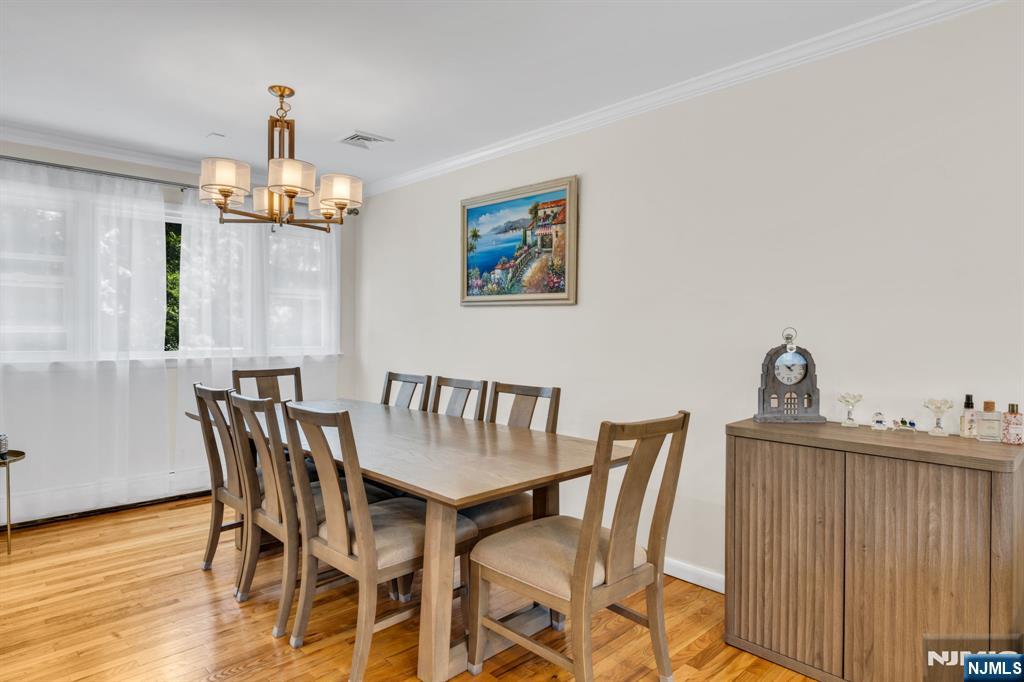 33 Oak Avenue - Photo 5