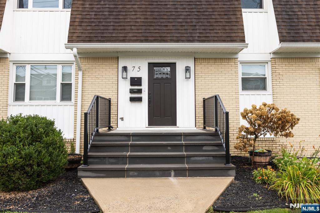 75 Mount Prospect Avenue 1 - Photo 3