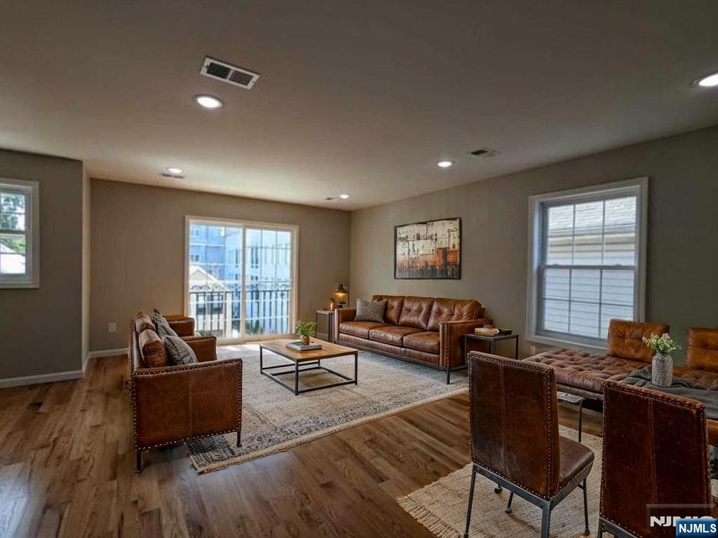 16 Reynolds Avenue 2 - Photo 2