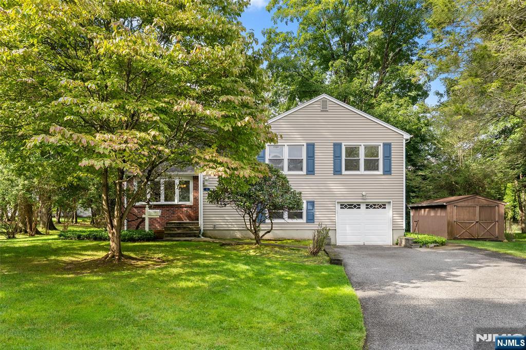 12 John Circle - Photo 2