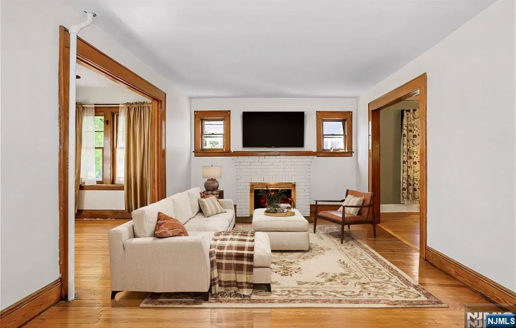 141 Henry Street - Photo 5