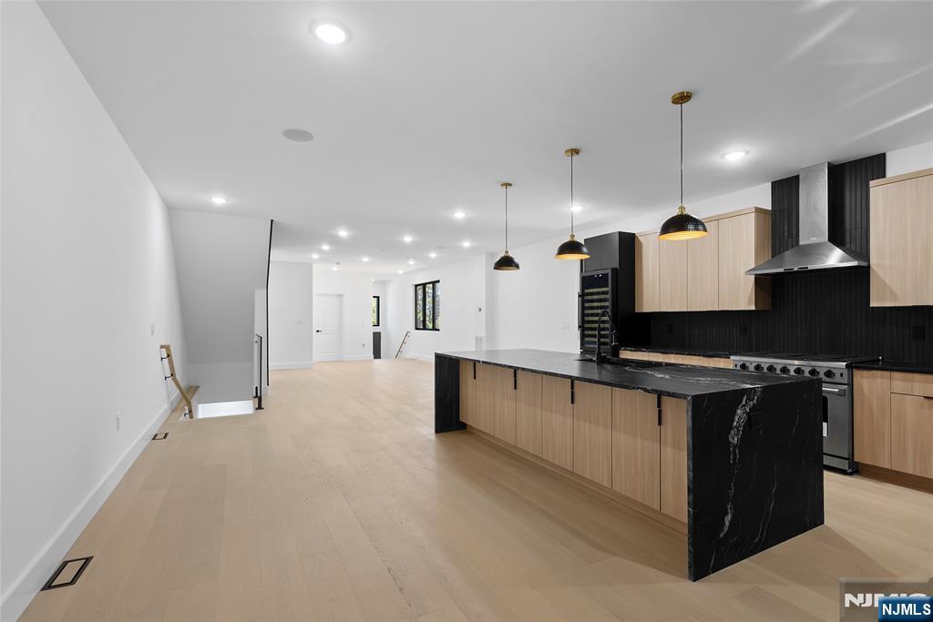 704 Chestnut Street A - Photo 2