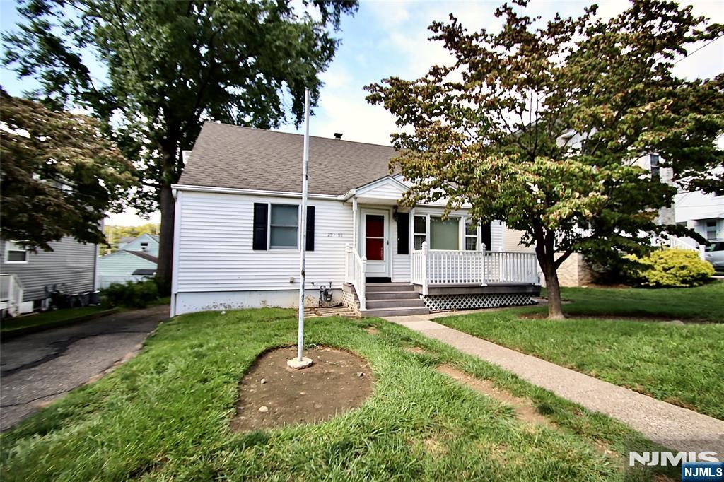 Photo 1 of Single family home for sale at 25 01 Romaine, Fair Lawn, NJ 07410 | MLS# 26035116 | Listing updated on 2026-10-16