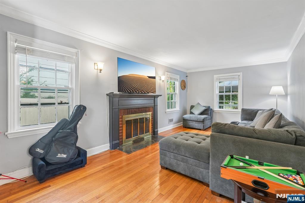 467 Voorhees Street - Photo 4
