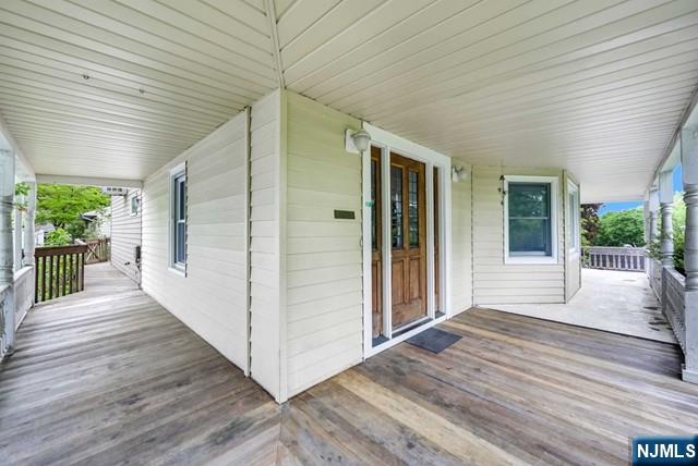 816 Pascack Road - Photo 2