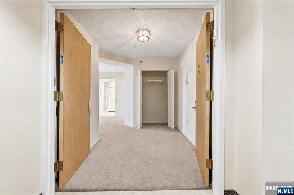 10 Smith Manor Boulevard - Photo 4