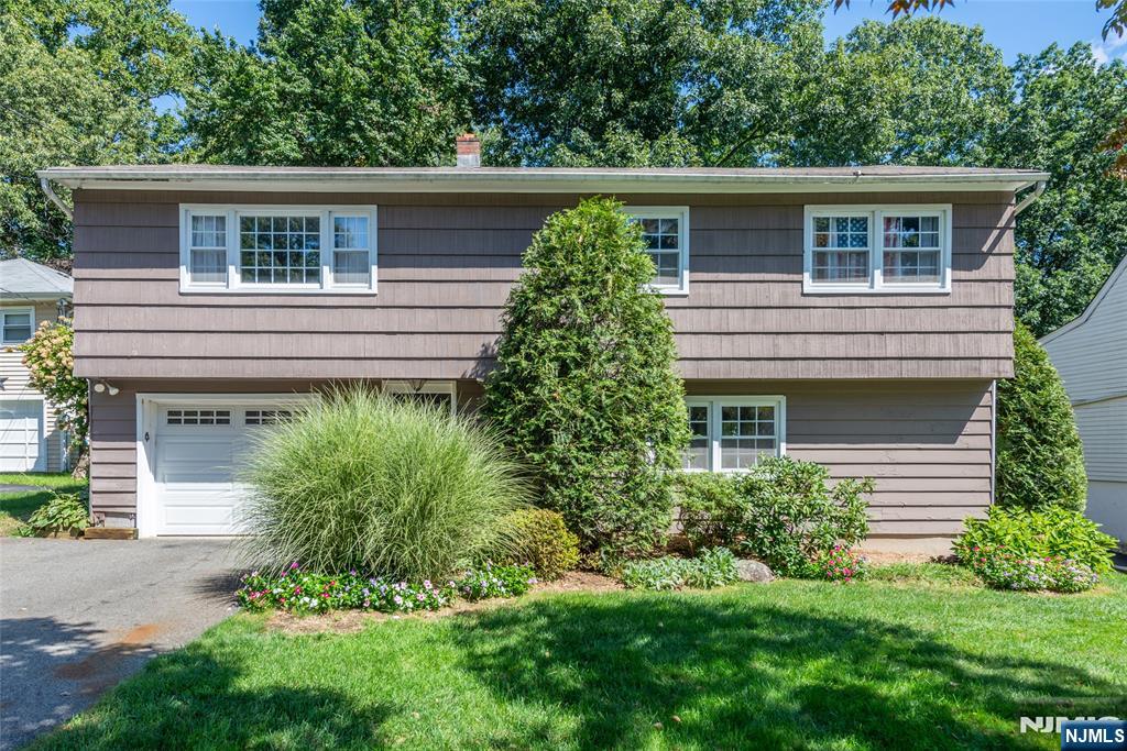 52 Channing Drive - Photo 2