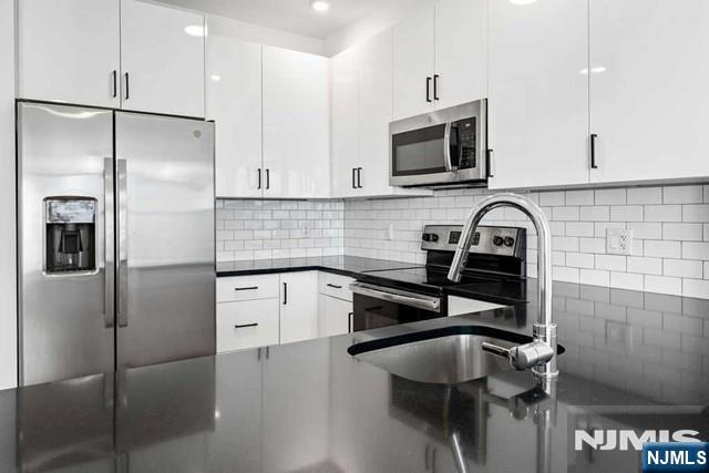 520 Cliff Street 526 - Photo 1