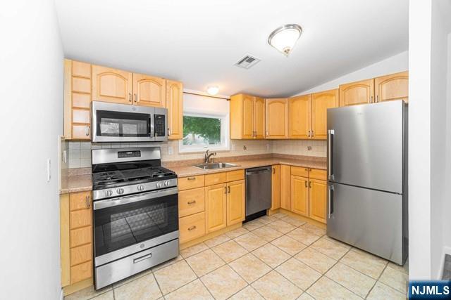22 Hillside Terrace 2 - Photo 2